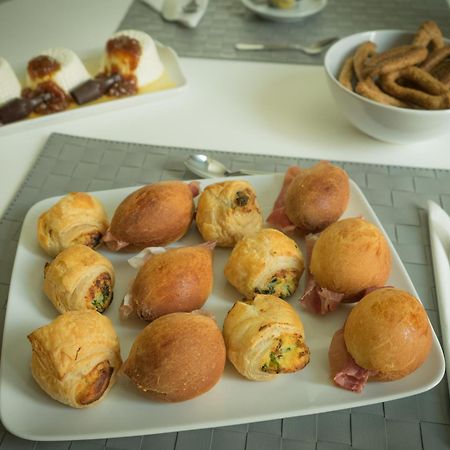 Ajde Rooms & Breakfast Трани Екстериор снимка